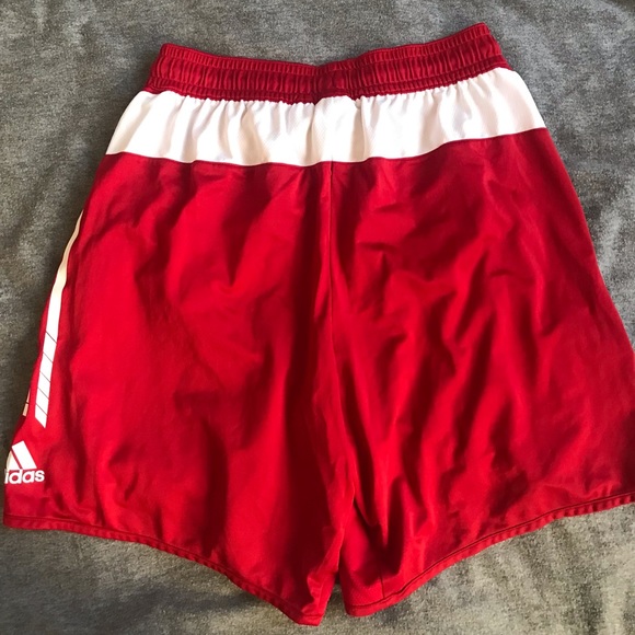 Ladies adidas shorts size L - Picture 5 of 10